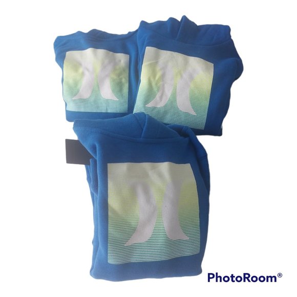 3-$30 Hurley Boy's Comfortable Graphic Logo Fleece Hoodie - Picture 8 of 12